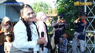 Download lagu SUMENG SUSY ARZETTY SHOW NMS HAJAT KEL. BPK. JAMES RENALDO, SE. & IBU RINA HERYANTI mp3 Download lagu SUMENG SUSY ARZETTY SHOW NMS HAJAT KEL. BPK. JAMES RENALDO, SE. & IBU RINA HERYANTI mp3