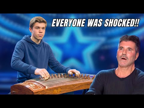 Everyone Was STUNNED: Orphan Boy Plays Guzheng - La Donna È Mobile and Everyone Cries