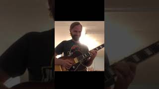 Video thumbnail for D'Angelico Kurt Rosenwinkel Deluxe SS Demo by GuitarsToBePlayed