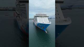NORWEGIAN BREAKAWAY LEAVING IN A NEW YEAR FROM PUERTO RICO!  #cruiseship #norwegiancruiseline