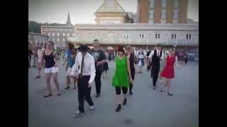 preview picture of video '1.Swing Flashmob in Salzburg: All That Swing & Friends'