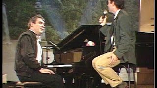 José Manuel Soto y Alberto Cortez cantan "Distancia"