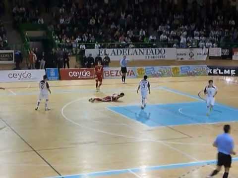 LNFS 13ª J. Caja Segovia FS  4 - Inter Movistar 2 19/1/2013 (8)