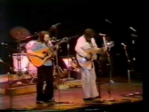 Bob Gibson sings at the Phil Ochs Memorial tribute 5/28/76. Two songs!
