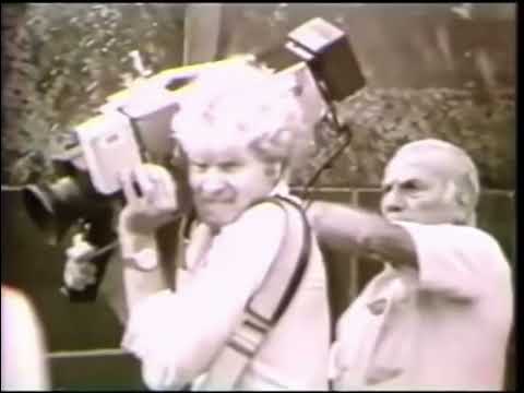 Cleveland Mafia Boss James Licavoli & John Calandra Attacks Photographers  (1982)