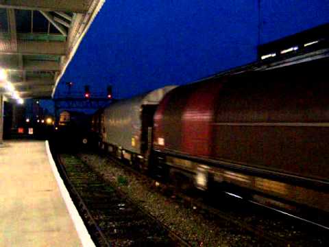 Shrewsbury 15-11-11: 66128, 6M86 Margam - Dee Marsh