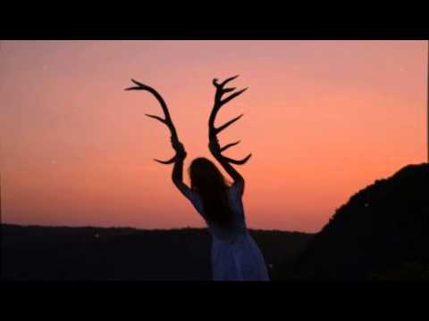 Mario Basanov ft Jazzu - Under Your Feet