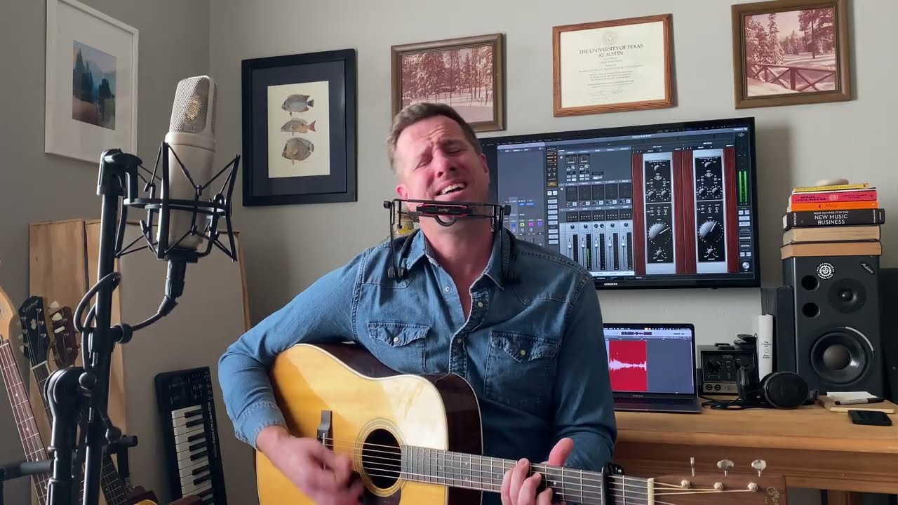 Promotional video thumbnail 1 for Brady Davis