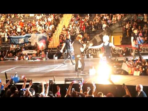 [HD] SMTOWN NEW YORK 2011 - Super Junior - U