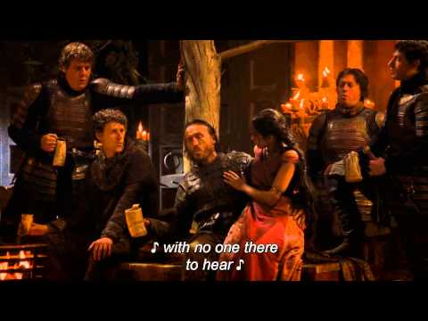 GOT - Bronn and Lannisters soldiers singing "The Rains of Castamere"