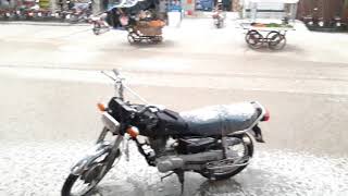 preview picture of video 'Heavy Snowfalling In Faqirwali , Haroonabad , Bahawalnagar'
