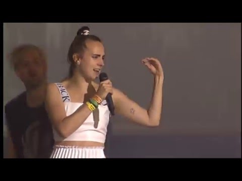 Mø live at Roskilde Festival 2014
