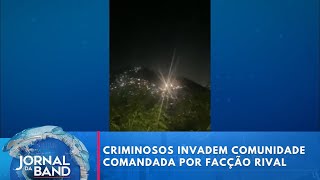 Criminosos invadem comunidade comandada por facção rival no RJ | Jornal da Band