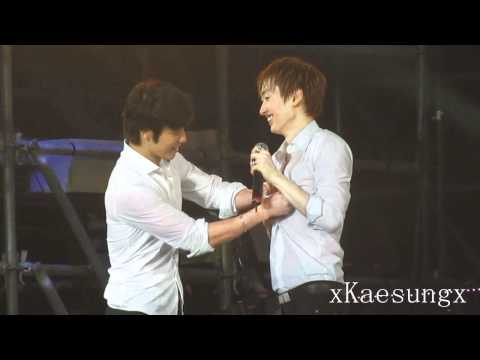 120310 Super Show 4 Macau - HaeEun moment - Ending