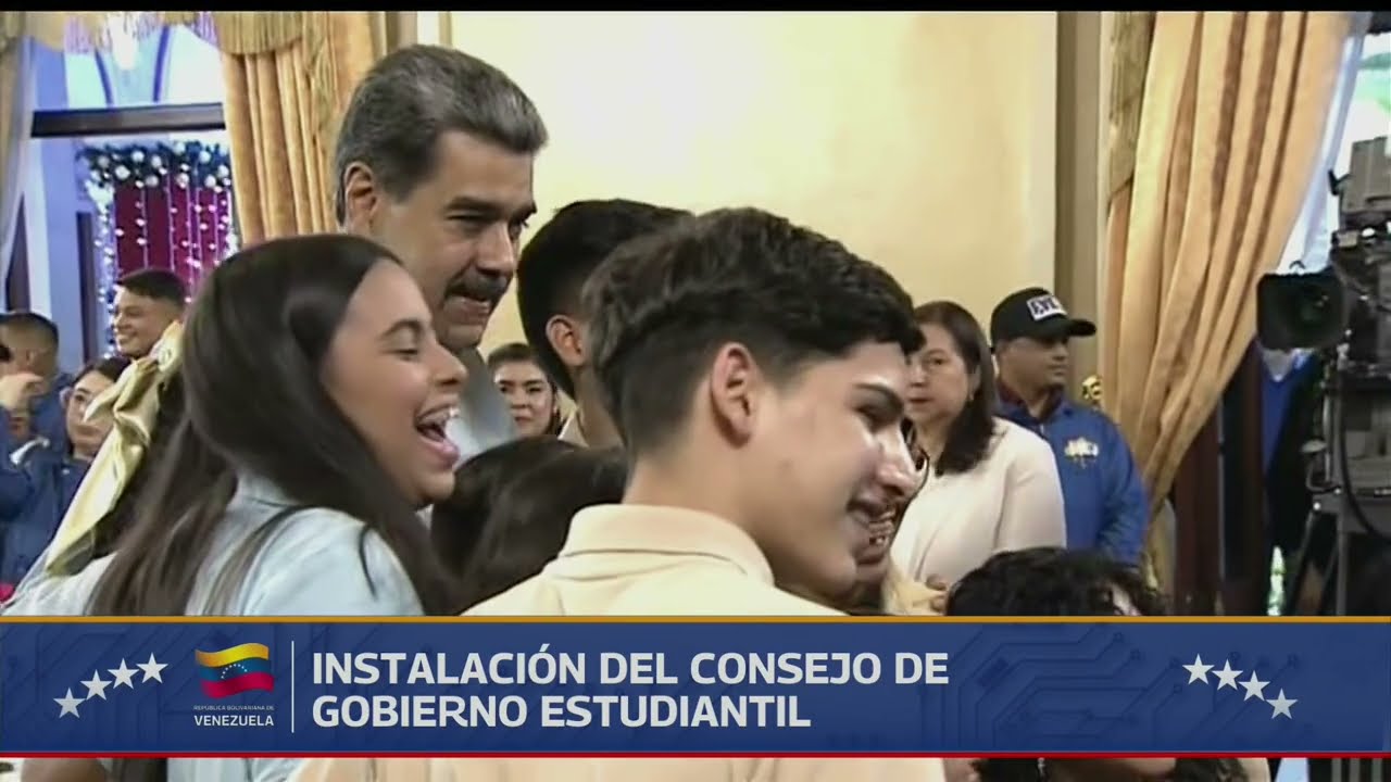 Maduro instala consejo de gobierno estudiantil, 24 de noviembre de 2025