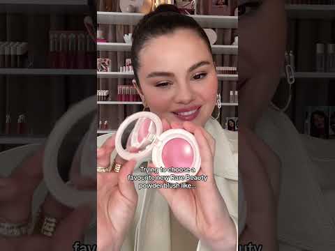 Just like Selena, the Rare Beauty Soft Pinch Powder Blush is our fave. #rarebeauty #sephoracanada