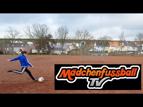 Mädchenfußball TV - Freistosstechnik Effet