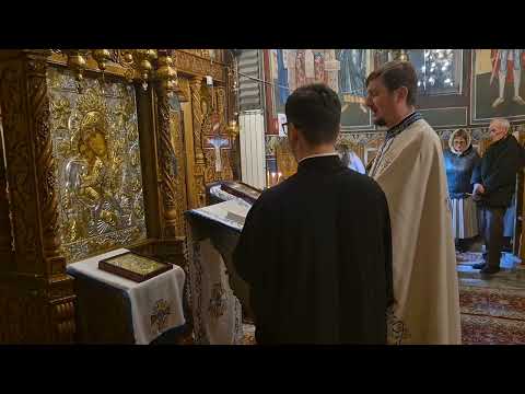 Axion la Învierea Domnului gl.1 de Sf. Macarie Ieromonahul