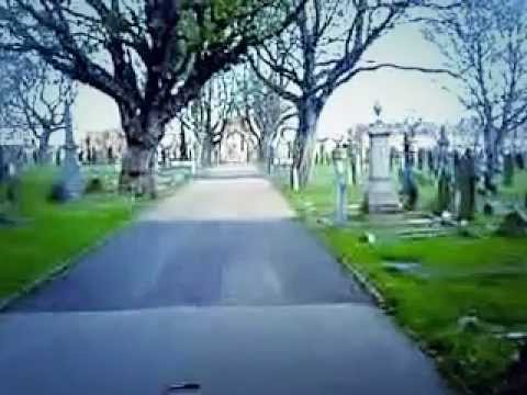 A WALK AROUND BARNSLEY GRAVEYARD.