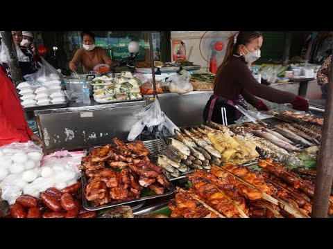 Amazing Girls Grill Fish, Meats & More Food Types - Many Yummy Different Street Food @Boeng Trabek