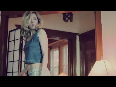 Evelyne Brochu Perfect Angles