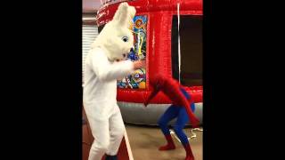 preview picture of video 'Bunny vs. Spider-Man Dance Off at Kidabaloo Tuscaloosa 2015'