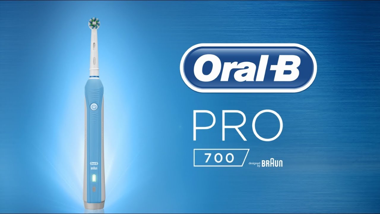 Электрическая зубная щетка Oral-B Pro 750 D16.513.U c футляром для путешествий Design Edition