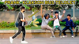 Download lagu PRANK BUS HORN TELOLET.. AUTO SURPRISE..!! mp3