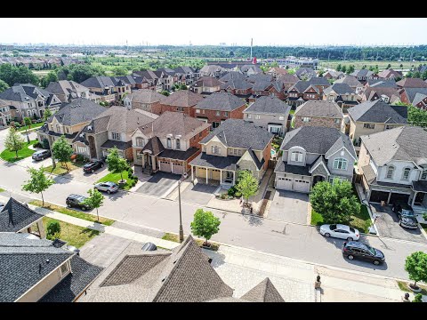 27 Vespahills Crescent Brampton