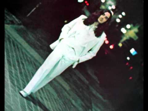 Revolver video