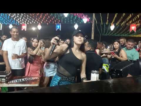 Fernadinha ao vivo em bom lugar maranhão no dia 01/07/2026 ela é shom de uma 
