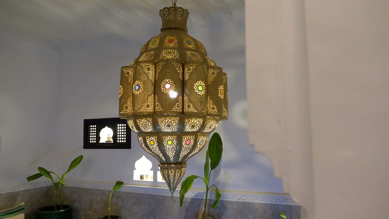 Panning dolly in revealing a spectacular gold lamp 3840x2160 video free download