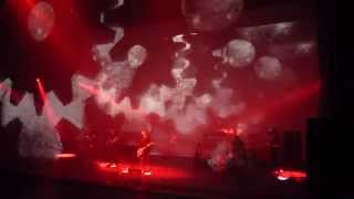 Jean Louis Aubert : Reflets du vide (matière)