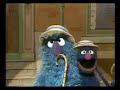 Sesame Street Fuzzy And Blue Croatian