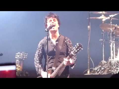 Green Day - American Idiot → Jesus of Suburbia (Houston 03.05.17) HD