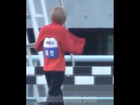 101020 Taemin playing with his Jacket @ Enjoy Today HD