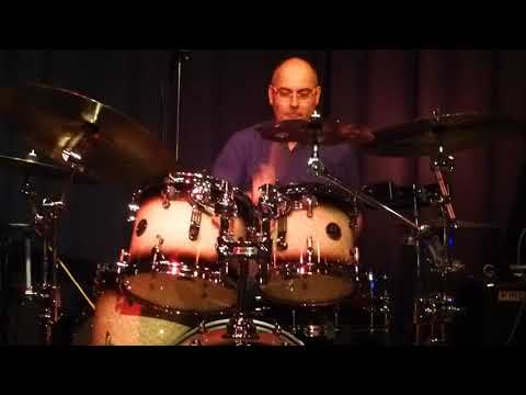 In a gadda da vida - Iron Butterfly - keys Martin Gerschwitz Live im JUBB Essen, Germany