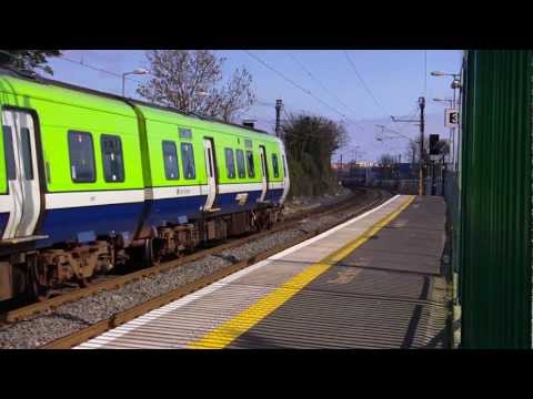 Irish Rail 29000 class DMU 29117 departing Howth Junction Station