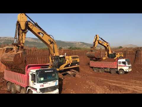 Caterpillar 365C Excavator Loading By Side