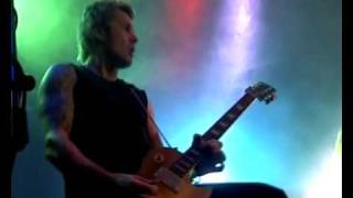 coloursound / the alarm - she sells sanctuary - live