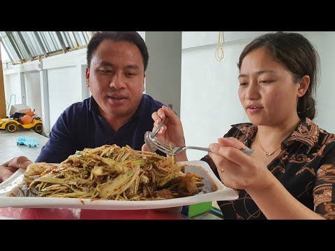 Ulias tuav qaub txiv txhais qaub kawg li 3/15/2020