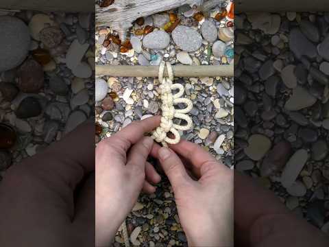 Josephine Knot macrame art