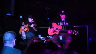 Bowling for Soup - Running From Your Dad (Live Acoustic VIP Glasgow O2 Academy 2010)