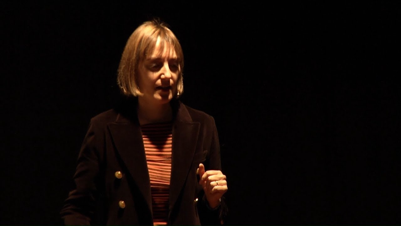 La macchina giudica l'uomo | Francesca Bartolini | TEDxLink Campus University