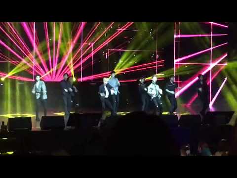 170603 PENTAGON 펜타곤 in SG - Wake Up (Intro)