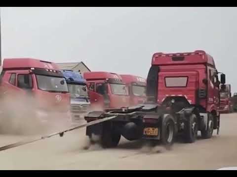 Land Cruiser Vs Truck war of Tug |