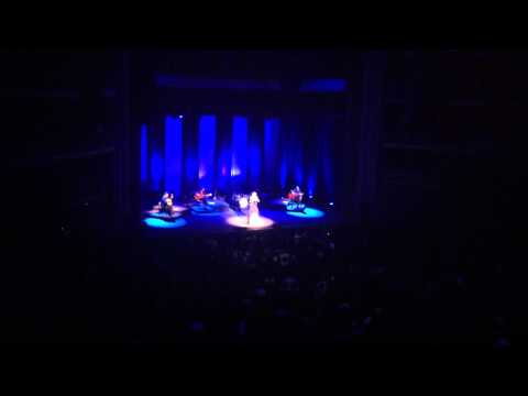 Mariza - "Boa noite solidão". Ao vivo no Coliseu dos Recreios.