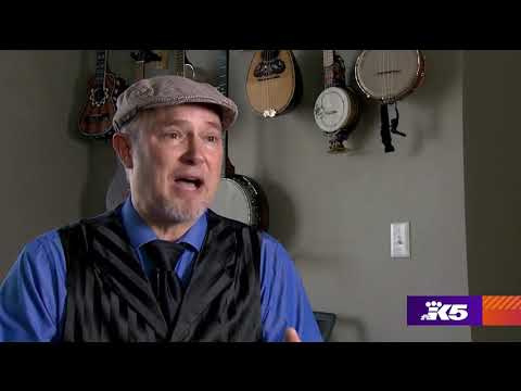 One Man Band brings the show to Everett driveways - KING 5 Evening