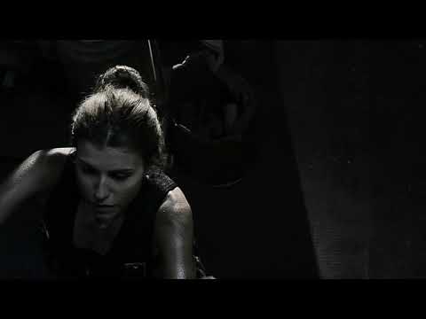 Juliana D'Agostini   Emmanuele Baldini  por Estúdio Thiago Drummond