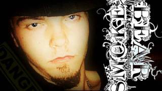 Smokey Bear - Breezy A Bitch.wmv
